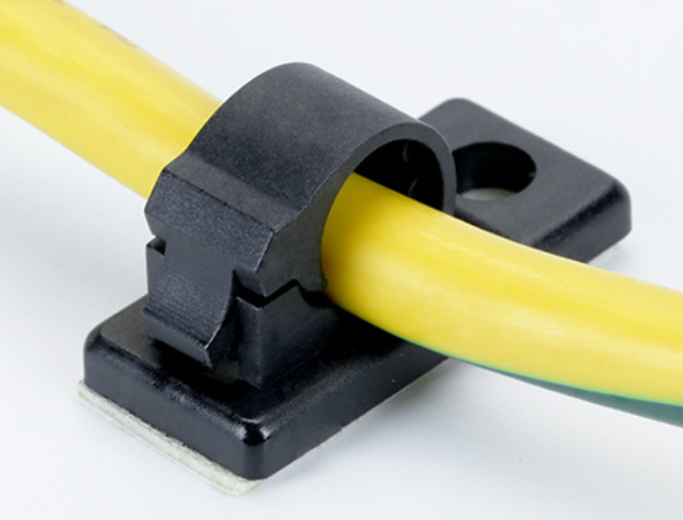 100 pcs Buckle type clamp, adjustable wiring fixture, wire organizer, nylon adhesive wiring buckle Millet